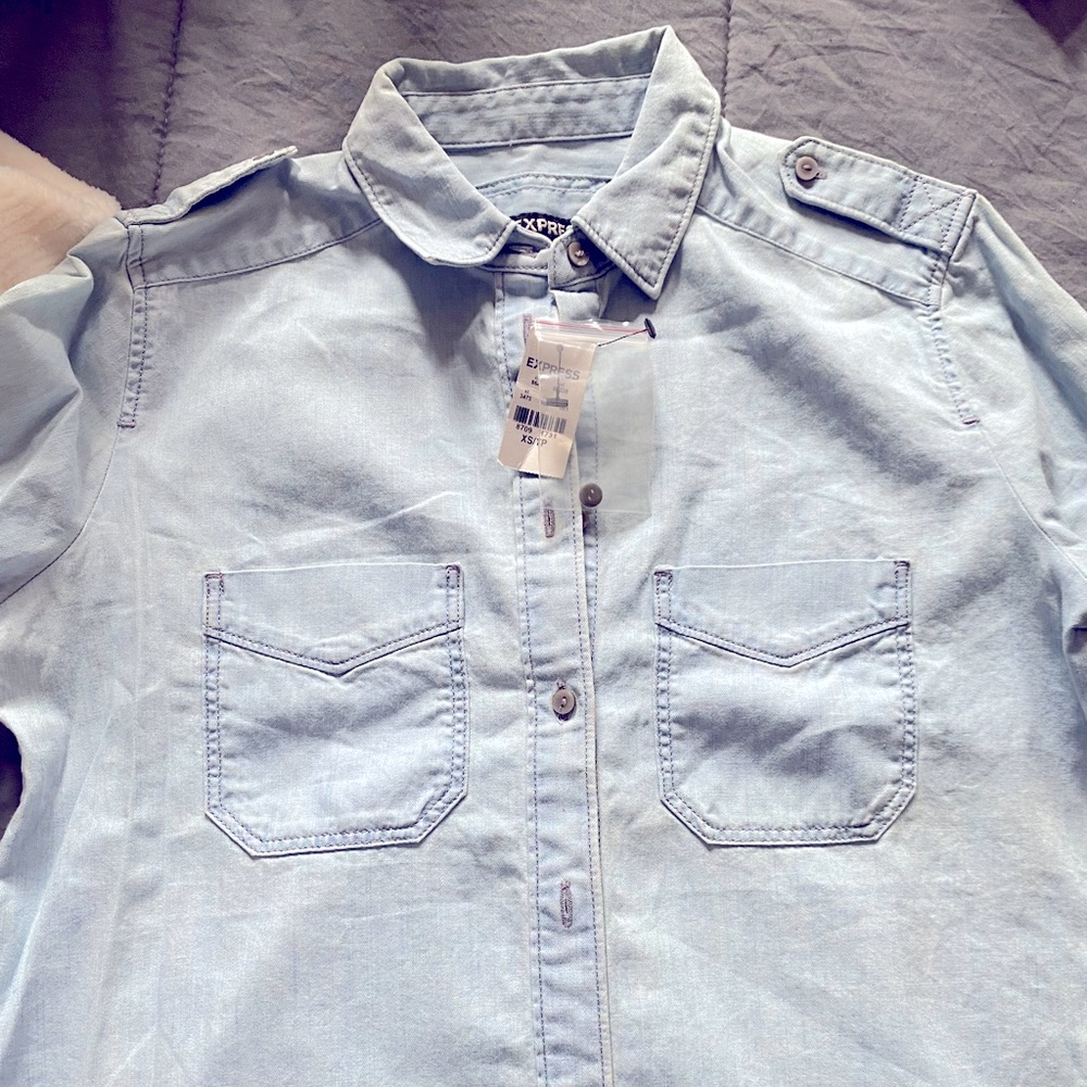 Womens Express button down.